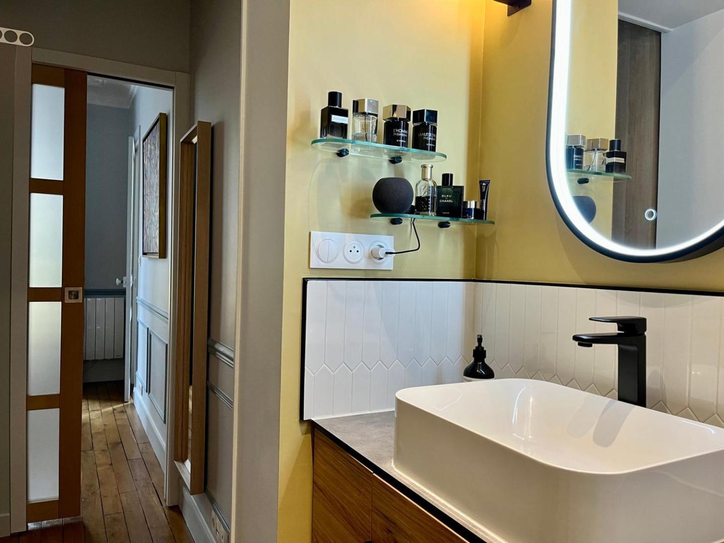 Guestready - Cozy And Elegant Flat In Montmartre Appartement